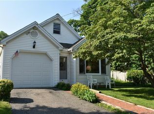 25 Cheshire St, Stratford, CT 06614