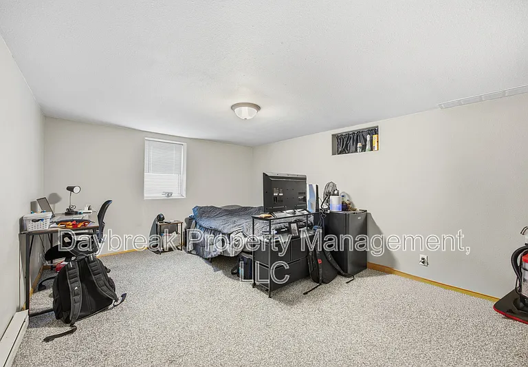 1221 5th St S — Photo 18