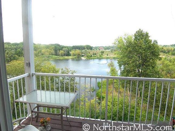 Home for Sale in Prior Lake, MN $195,000