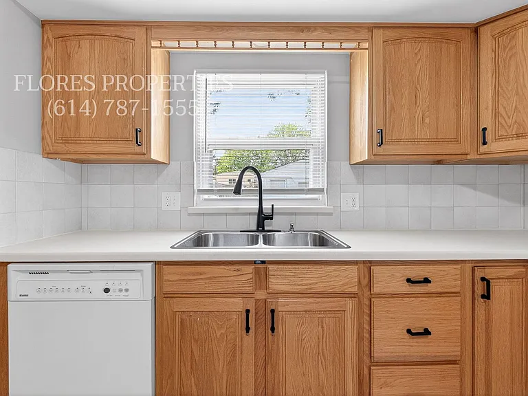5575 Karl Rd — Photo 8