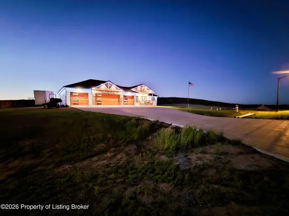 2342 Acres Dr, Dickinson, ND 58601