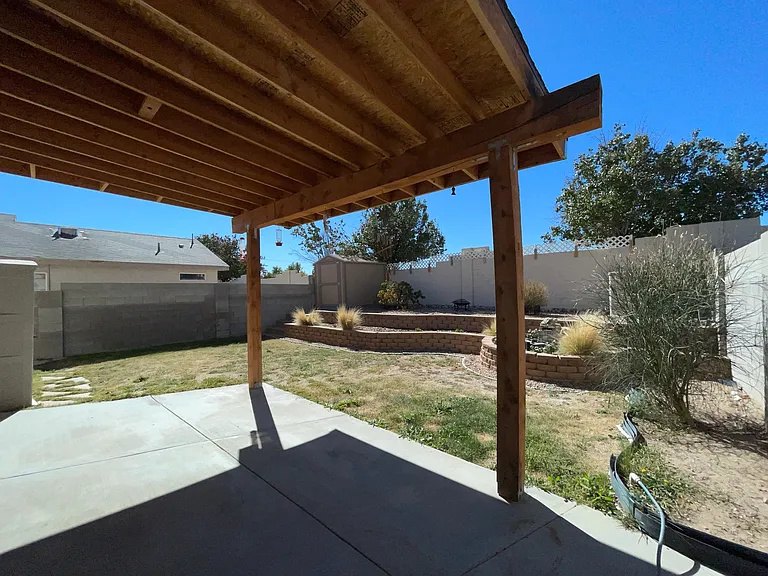 667 Vista Luna Ln SW — Photo 16