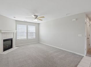 16036 Prairie Way #10443966, Basehor, KS 66007