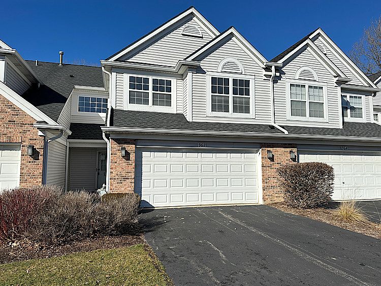 1st image of 962 Ainsley Dr