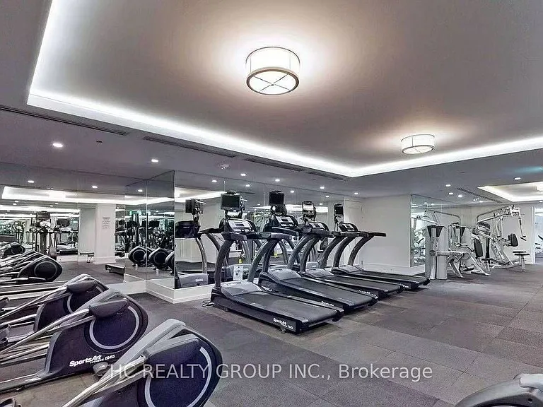 955 Bay St #2218 — Photo 10