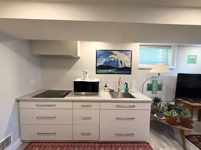 203 Helen St #2 — Photo 5