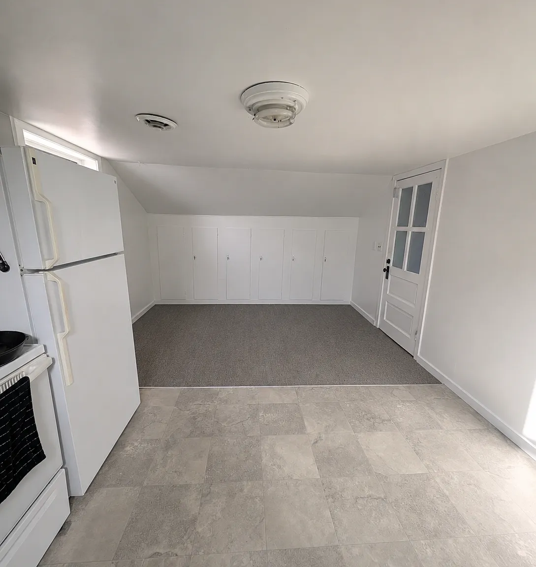 1 bed, $1,300 — Photo 3
