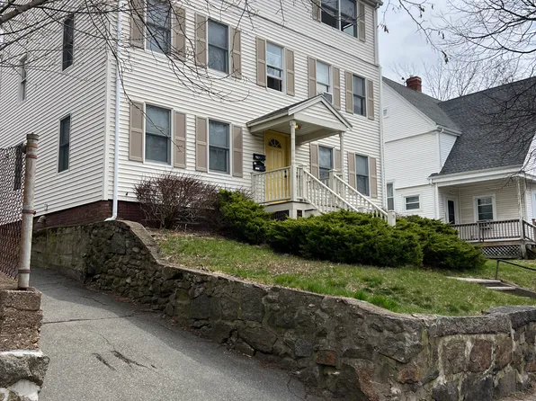31 Pleasant St, Beverly, MA 01915