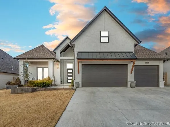 3808 W Van Buren St, Broken Arrow, OK 74011
