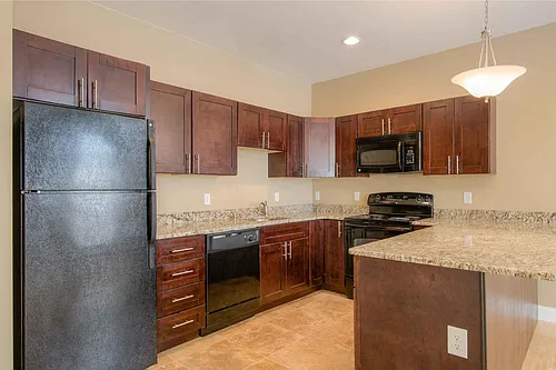 37 Verazzano Apartments Photo 1