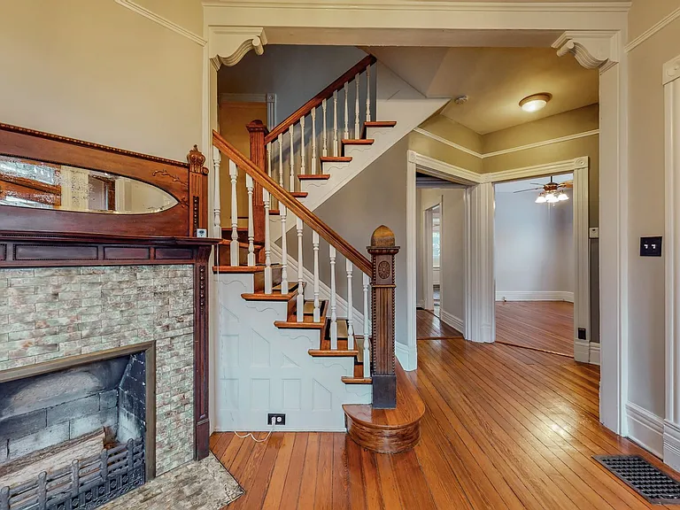 1355 S Brook St — Photo 5
