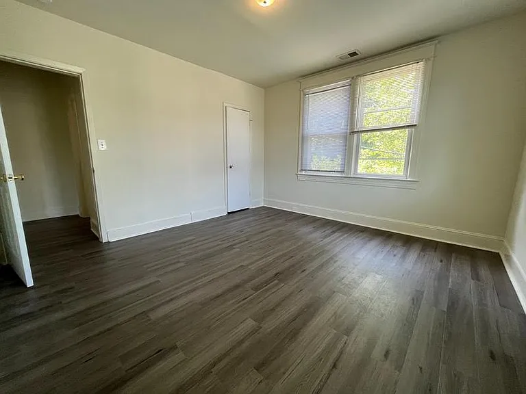 1620 V St SE #1 — Photo 9