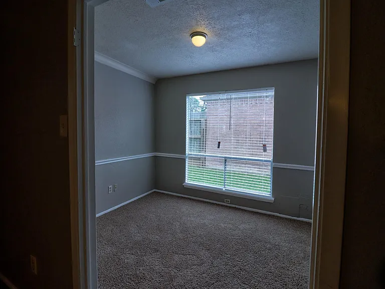 9203 Danforth Way — Photo 15
