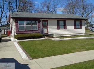 330 1st St, Sunfield, MI 48890