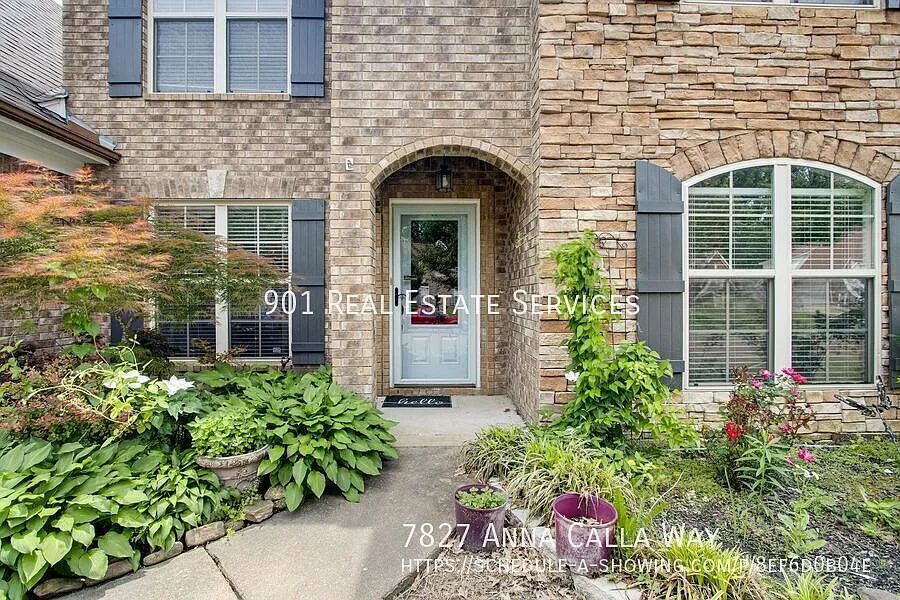 Huge Bartlett Home — Photo 4