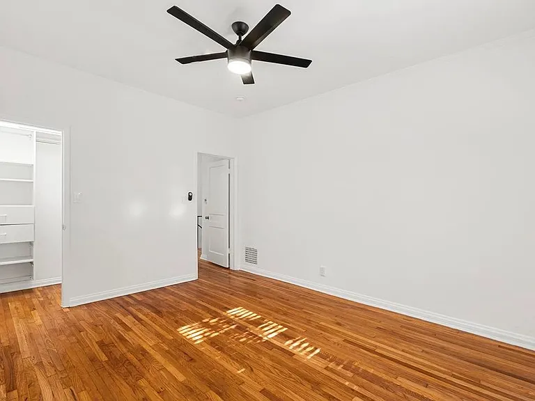 426 N Maple Dr #426 — Photo 23