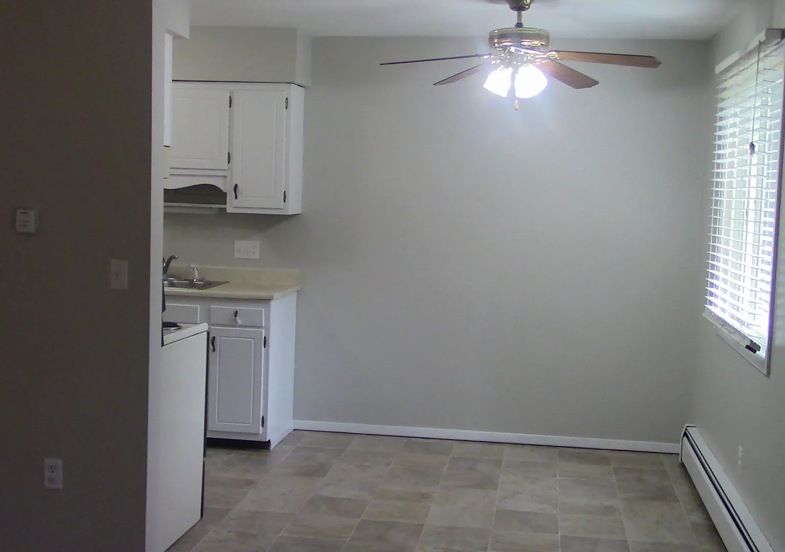 2 bed, $1,175 — Photo 4