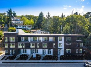 3255 W Commodore Way, Seattle, WA 98199