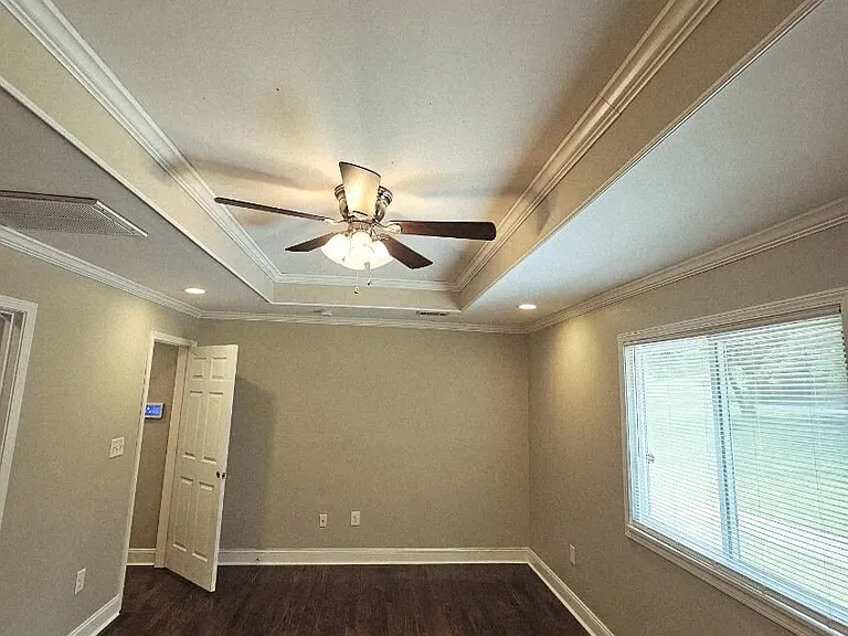 2931 Cloverleaf Dr — Photo 8