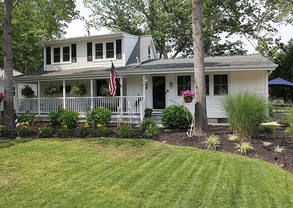 1st image of 410 Radnor Ave