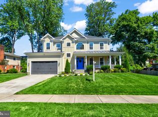 203 Tapawingo Rd SW, Vienna, VA 22180