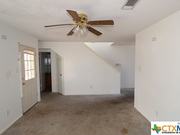 5th image of 502 W Anderson Ave