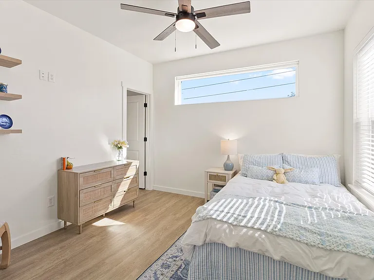 310 S Santa Fe Ave #204 — Photo 15