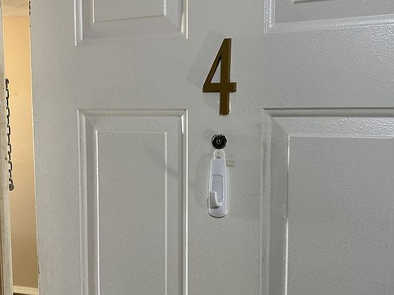 2nd image of 121 Elm St #1-4
