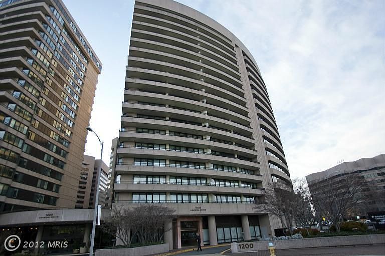 1st image of 1200 Crystal Dr APT 1012
