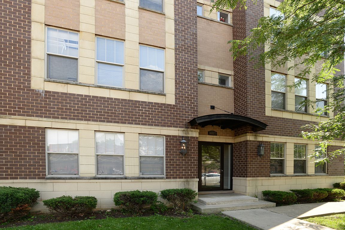 5905 W Corcoran Pl APT 3W, Chicago, IL 60644 | Zillow