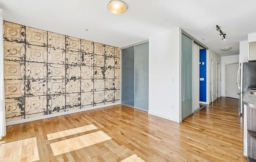 3104 Western Ave #604 - 1 bedroom — Photo 3
