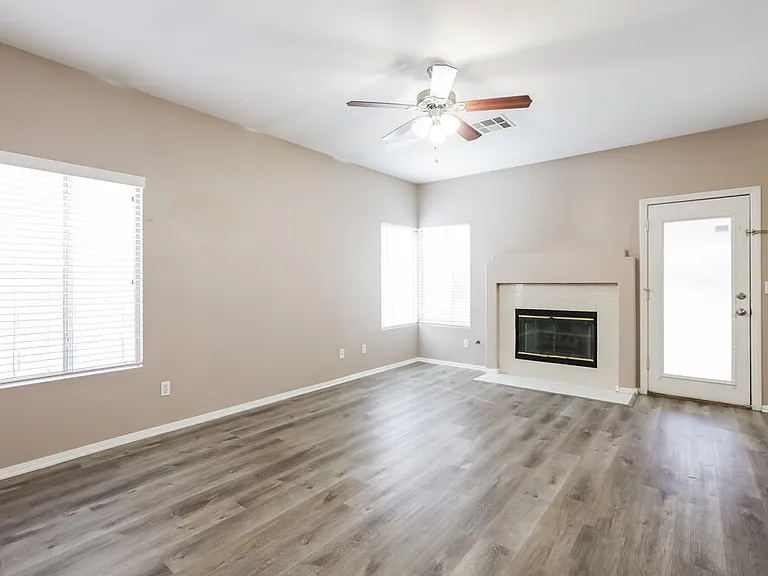 6055 Autumn Rose Way — Photo 4