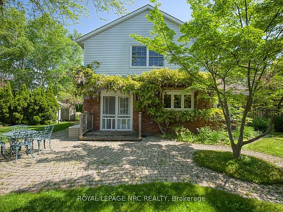 4th image of 35 Garrison Village Dr