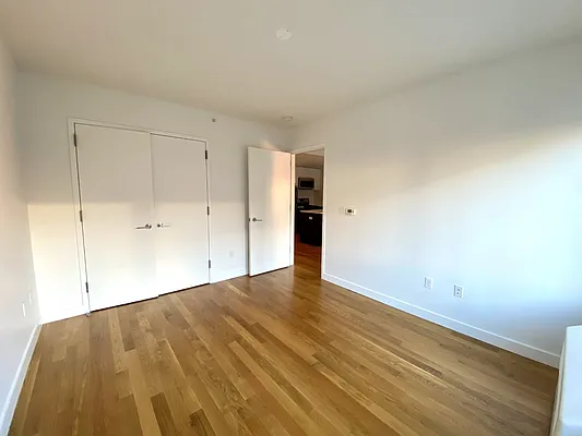 Rented by FirstService Realty (legacy) | media 21