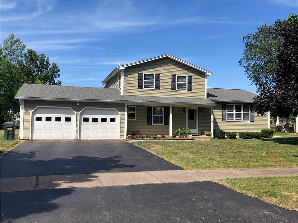 1st image of 28 Tallwood Dr