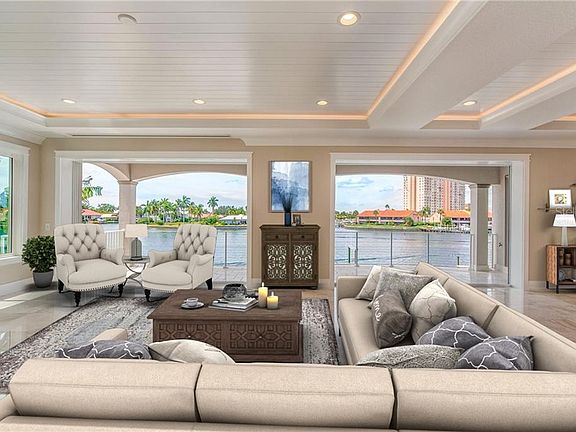 3rd image of 15 Bayfront Ct S