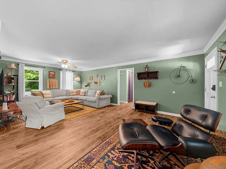852 Benson Hurst Dr SW — Photo 27