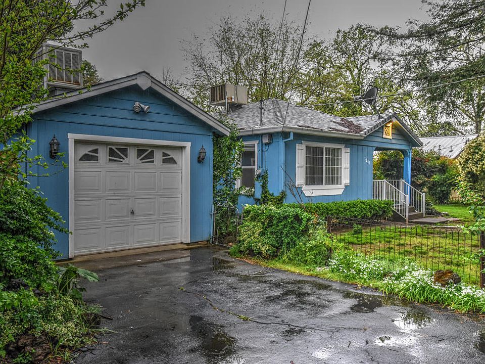1st image of 3201 Pioneer Ln
