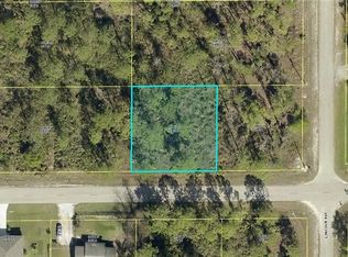 505 E 14th St, Lehigh Acres, FL 33972