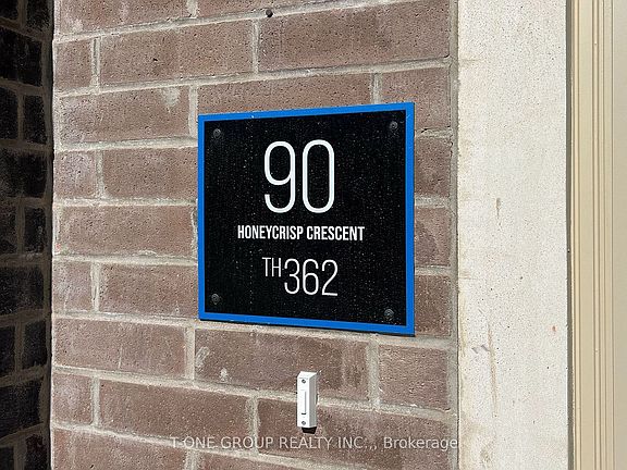3rd image of 90 Honeycrisp Cres #Townhouse 362