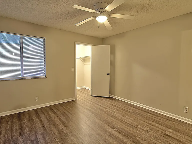 910 Brett Dr #133 — Photo 15