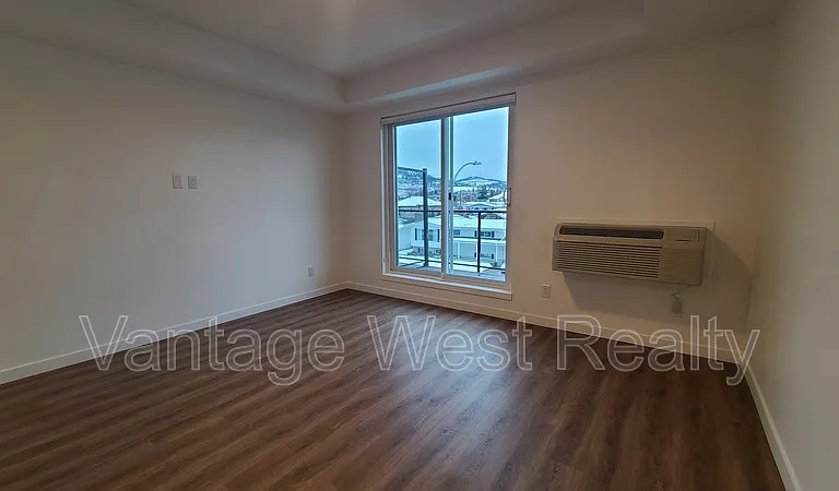615 Rutland Rd N #314 — Photo 10