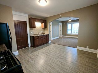 221 E Main St APT 2, Albert Lea, MN 56007