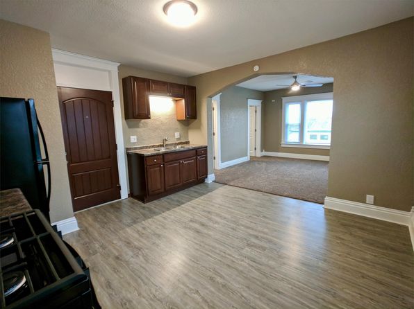 221 E Main St #2