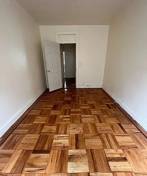 3420 Avenue H #2B — Photo 3
