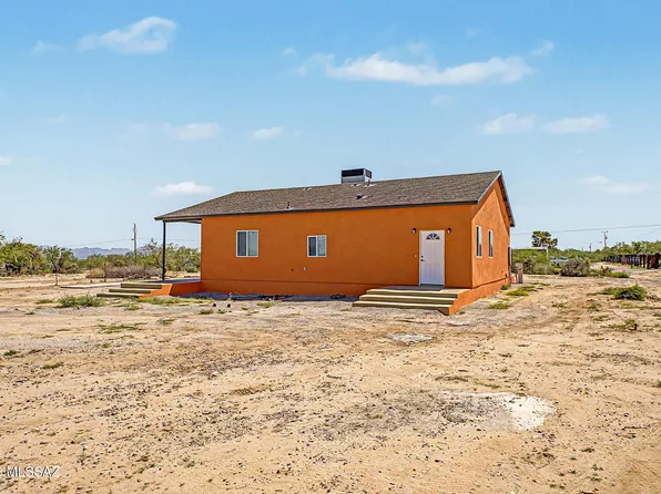 8895 S Marstellar Rd, Tucson, AZ 85736