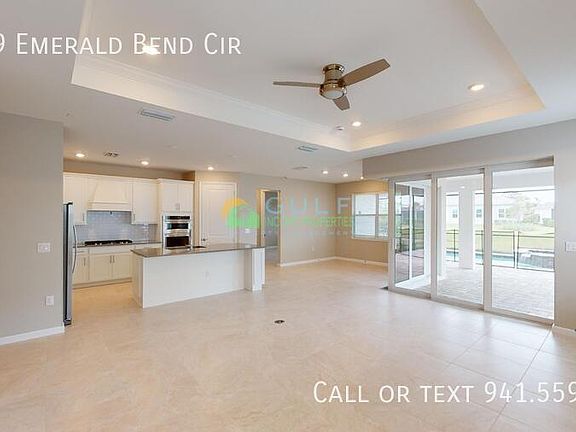 5th image of 25569 Emerald Bend Cir