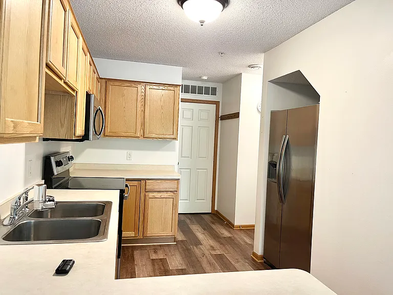 3260 Corliss Trl — Photo 16