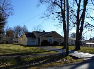 2206 N Mercer St, New Castle, PA