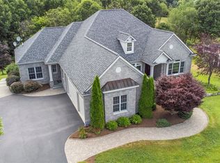 61 Barchan Dune Rise, Victor, NY 14564